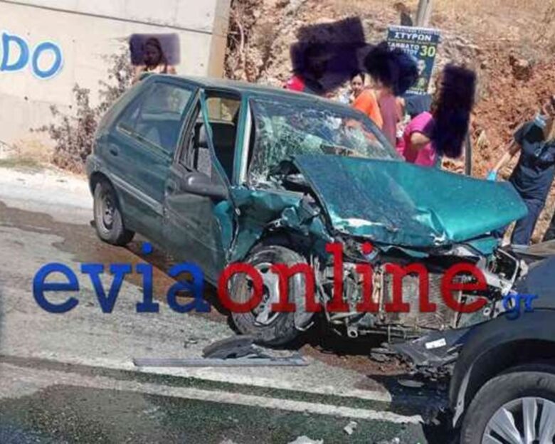 Εύβοια: Σφοδρό τροχαίο στα Στύρα με έναν τραυματία στο νέο περιφερειακό δρόμο του Δήμου Καρύστου
