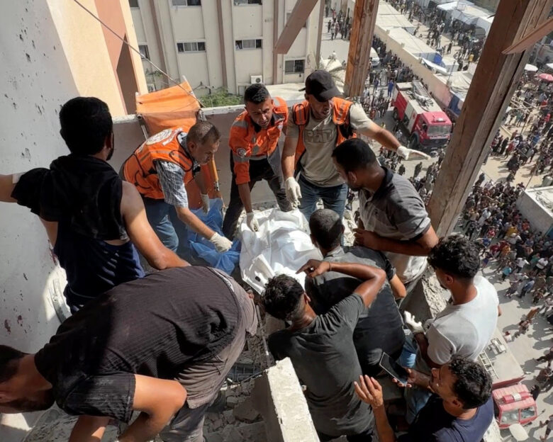 Το Ισραήλ ζήτησε συγνώμη για τους δημοσιογράφους που σκοτώθηκαν από πλήγμα του στο νοσοκομείο Νάσερ της Γάζας