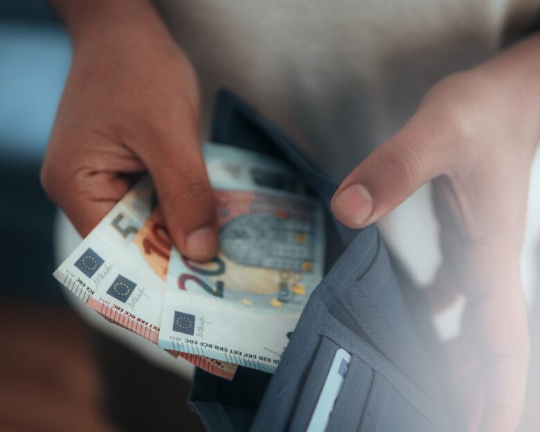 e-ΕΦΚΑ – ΔΥΠΑ: Ο «χάρτης» των πληρωμών από 1 έως 5 Σεπτεμβρίου