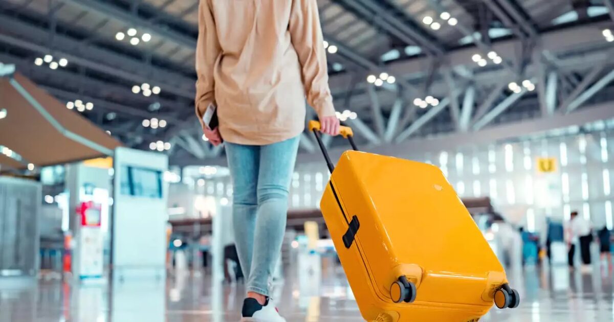 New Zealand: mother traveled by bus with her two -year -old daughter locked in a suitcase