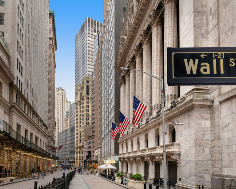 Απώλειες για πέμπτη ημέρα στον S&P 500 – Οι επενδυτές αναμένουν τις δηλώσεις Πάουελ