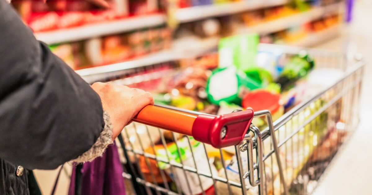 Lower by 0.24% prices on the supermarket shelves in July