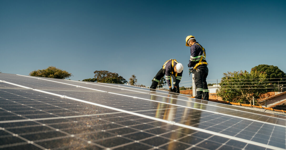 “Mure” the profits of photovoltaics The cuts – Falling investment already in Greece this year