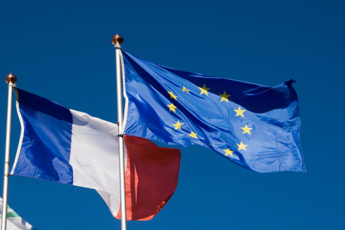Flags of the European Union and France