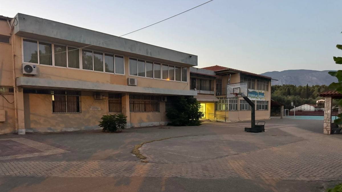 Γυμνάσιο Λύκειο στην Ιτέα