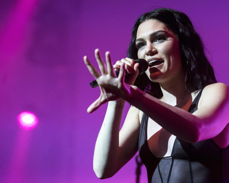 Η Jessie J θα υποβληθεί σε δεύτερη επέμβαση για τον καρκίνο του μαστού – Αναβλήθηκε η παγκόσμια περιοδεία της