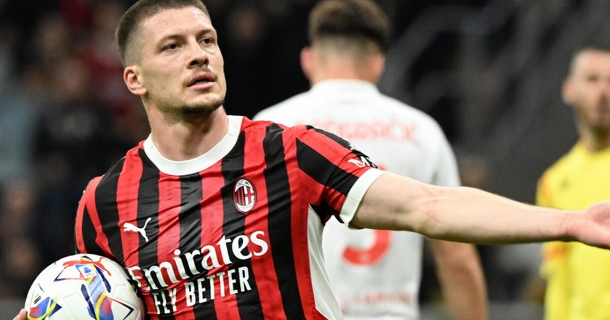 AEK is considering the case of Luca Jovic
