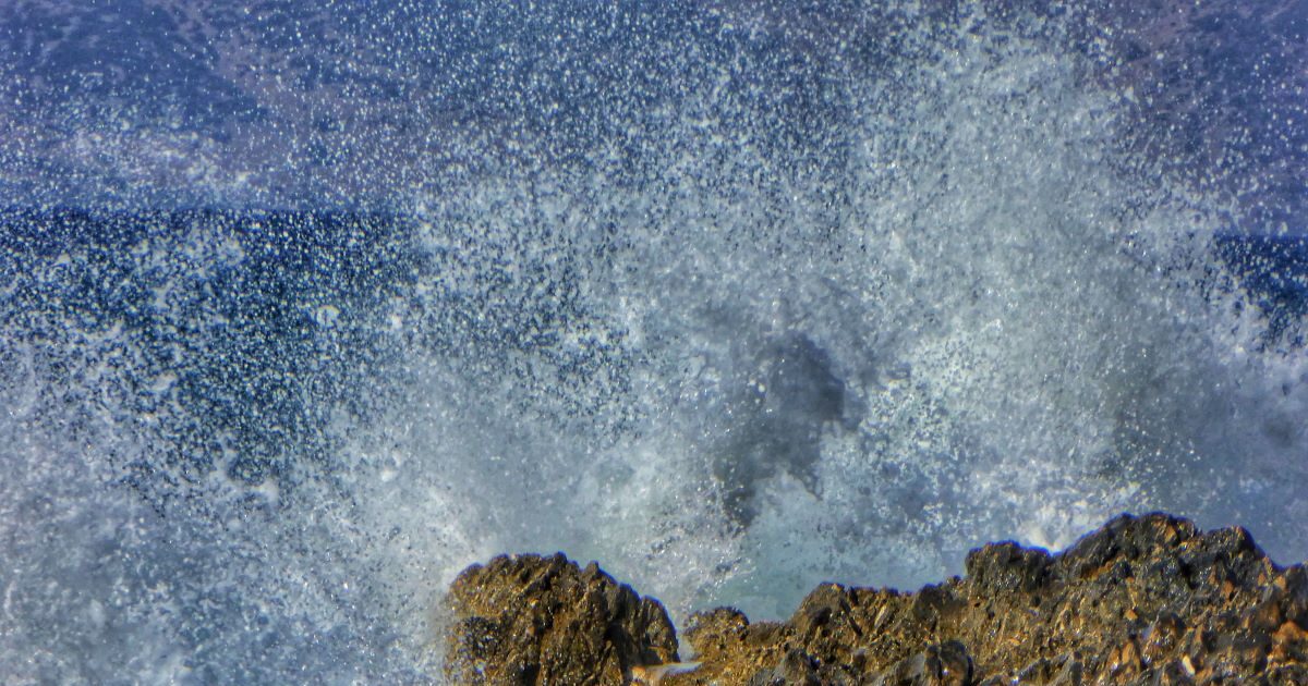 Weather today: Difficult Day and Saturday – Stormy winds insist, 8 beaufort in the Aegean