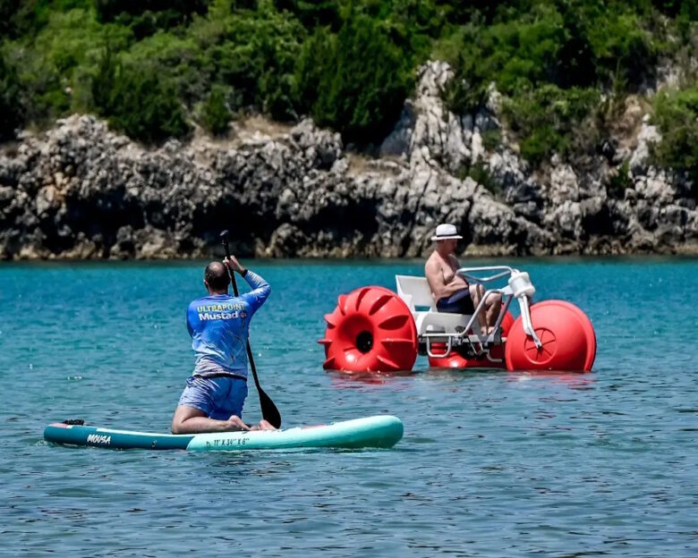 Καιρός σήμερα: «Πέφτουν» οι υψηλές θερμοκρασίες – Τοπικές μπόρες στα κεντρικά και βόρεια ορεινά
