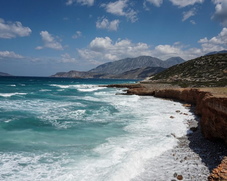 Καιρός σήμερα: Στους 36 βαθμούς η θερμοκρασία – Επτά μποφόρ στο Αιγαίο
