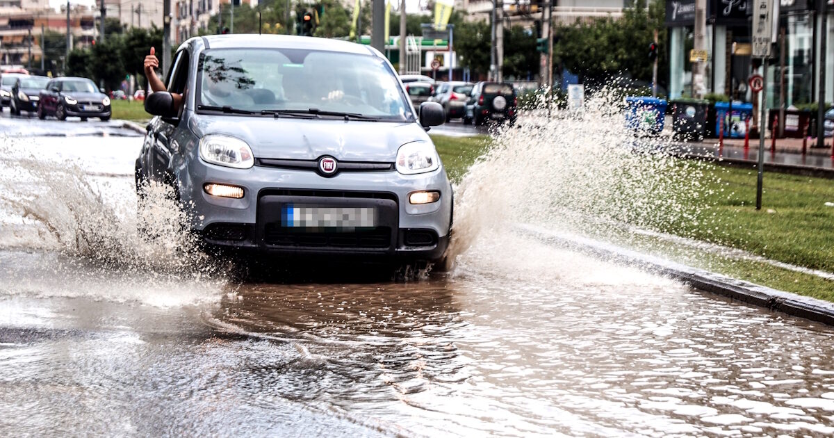 Weather today: Local rains and thunderstorms – temperature will reach up to 34 degrees