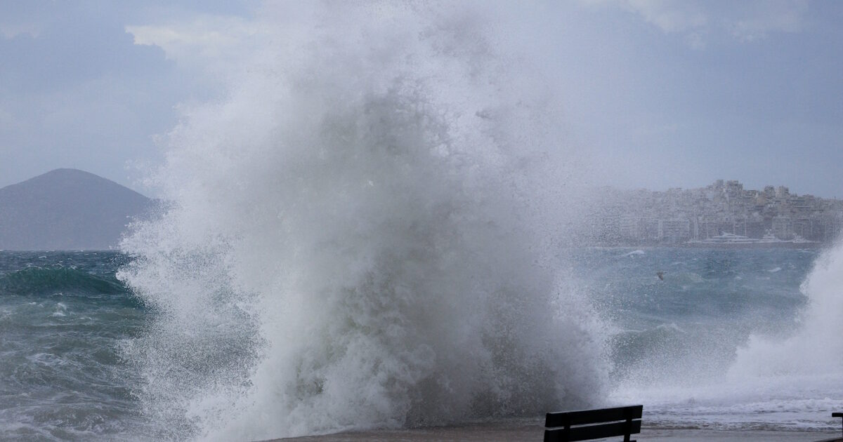 Weather today: Meltemia up to 9 beaufort in the Aegean – constant at 38 degrees mercury