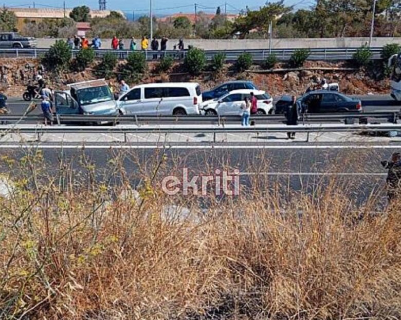 Ηράκλειο: Καραμπόλα στον ΒΟΑΚ προκάλεσε κυκλοφοριακό κομφούζιο – Ένας τραυματίας