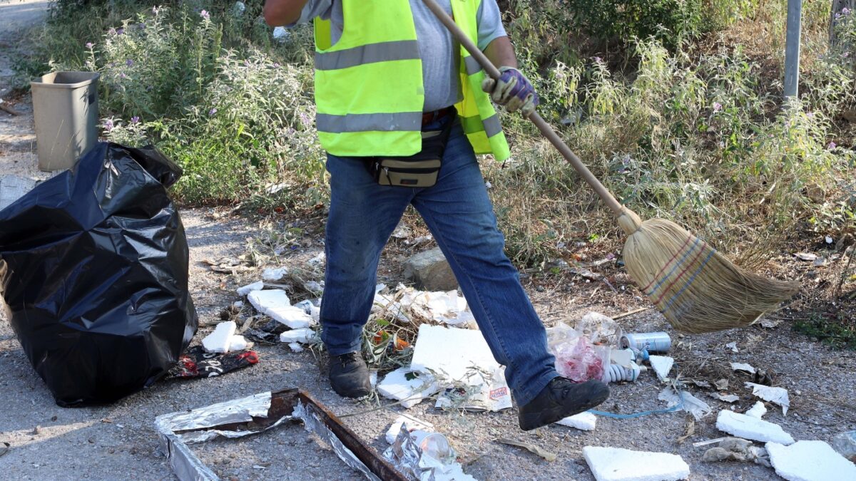 Υπάλληλος καθαριότητας