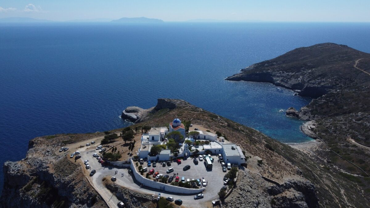 Μοναστήρι στην Κέα