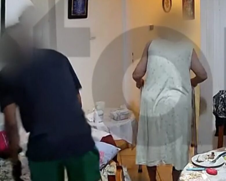Αγία Βαρβάρα: Έκλεψαν ηλικιωμένη με κινητικά προβλήματα μέσα στο σπίτι της – Δείτε βίντεο ντοκουμέντο