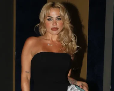 Η Κόνι Μεταξά