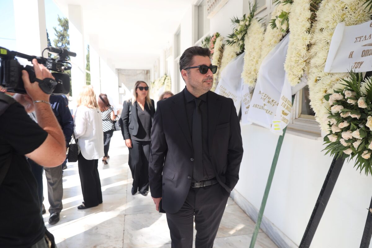 Κηδεία Δημήτρη Κωνσταντάρα