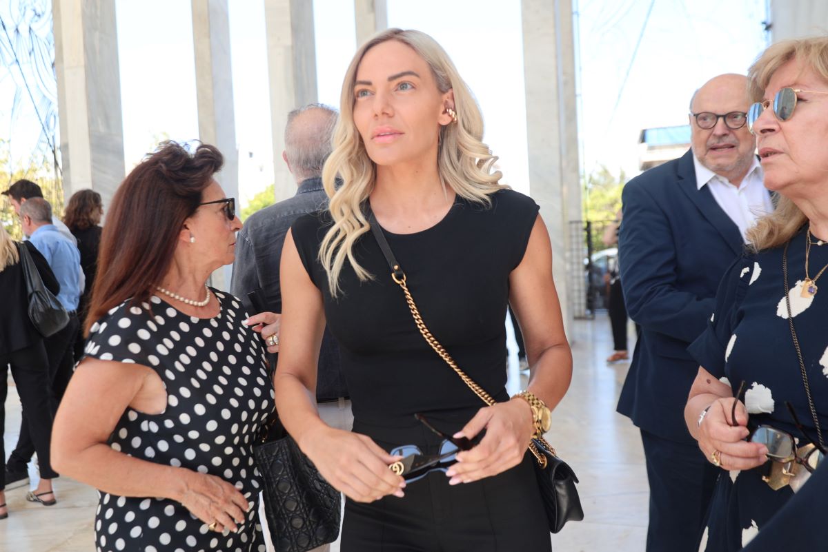 Η Ιωάννα Μαλέσκου