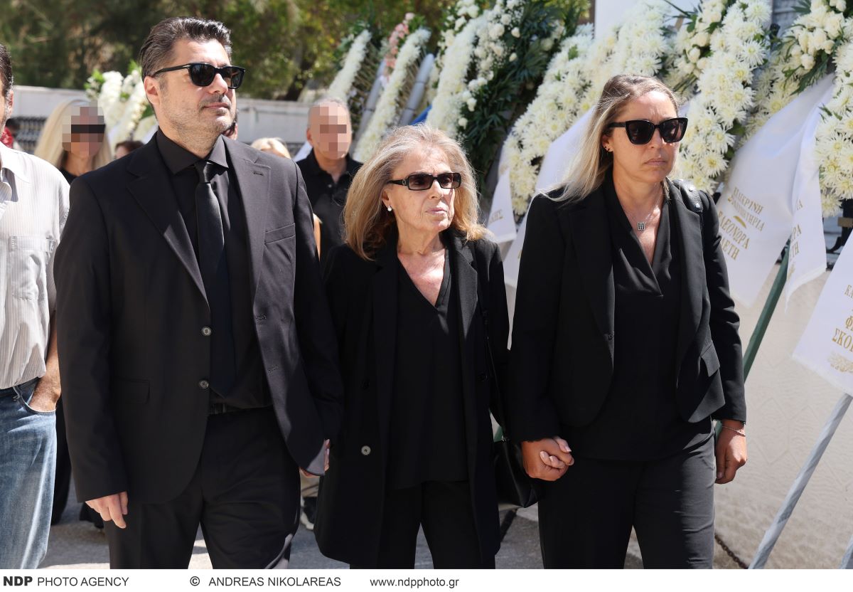 Κηδεία του Δημήτρη Κωνσταντάρα