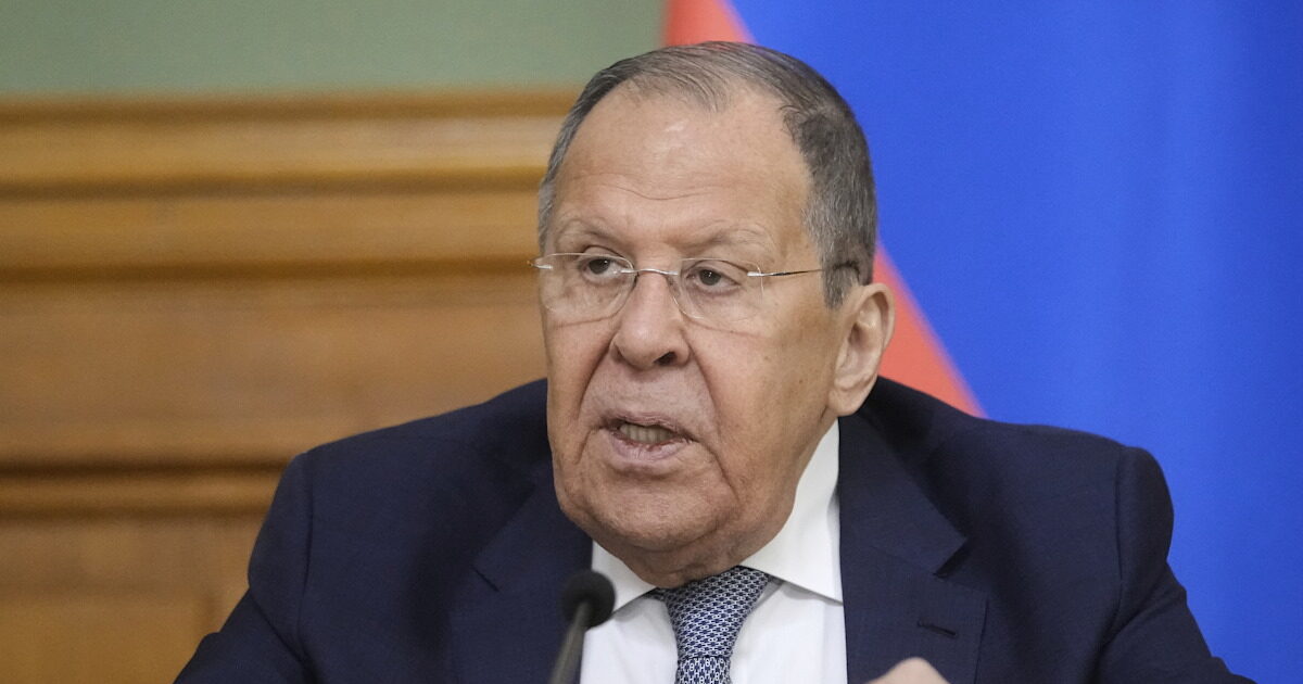 Russia: Ready for talks with Ukraine – “road to nowhere” Talks without Moscow’s participation says Lavrov
