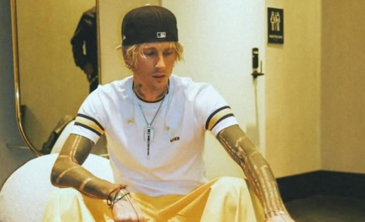 Ο Machine Gun Kelly