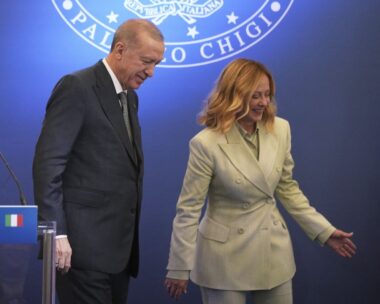 Μελόνι Ερντογάν