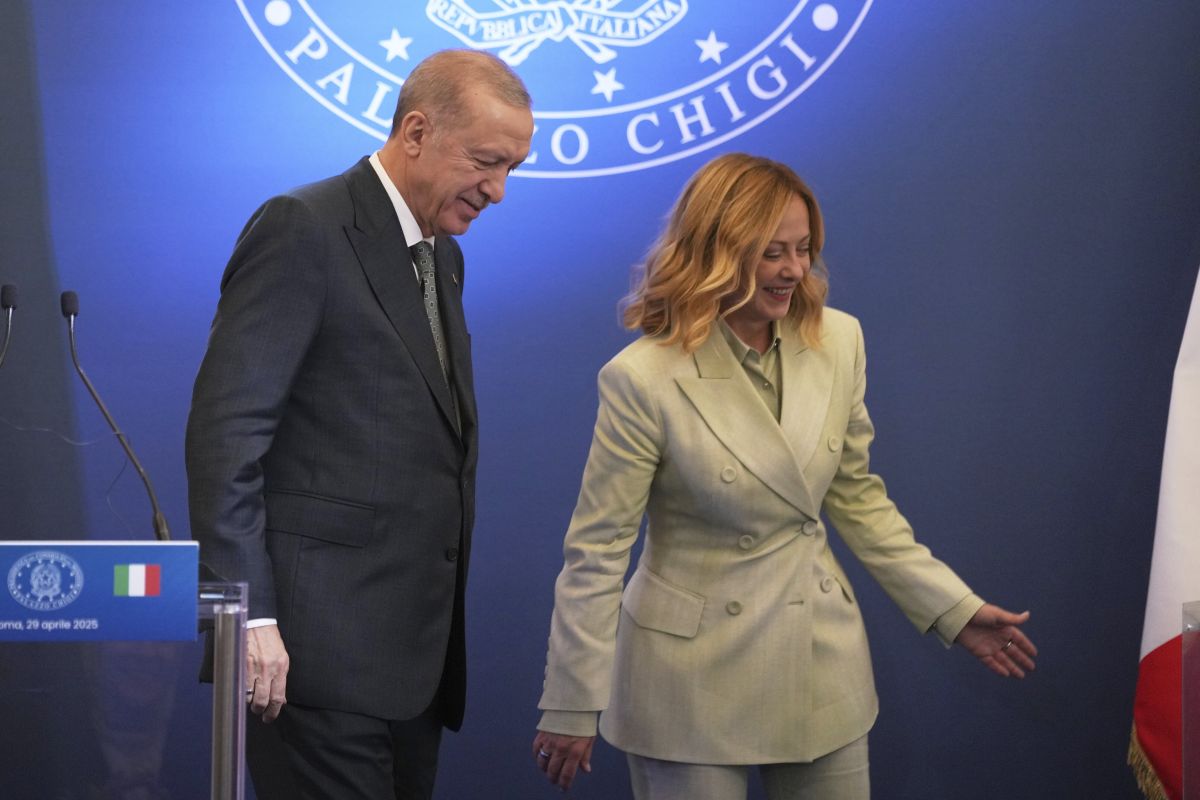 Μελόνι Ερντογάν