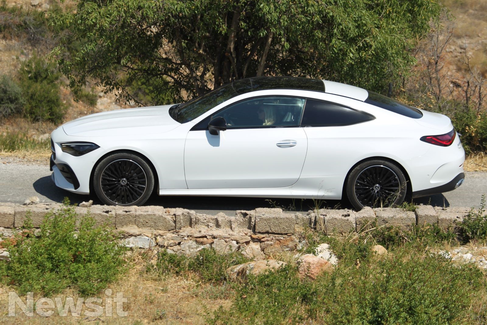 Mercedes-Benz CLE 200 Coupé - Δοκιμή: Υψηλή αισθητική και 600 χλμ. αυτονομία

 