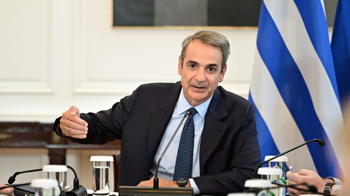 Ο Κυριάκος Μητσοτάκης στο υπουργικό συμβούλιο