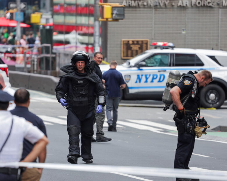 Νέα Υόρκη: Αποκλεισμένη η Times Square λόγω ύποπτου δέματος