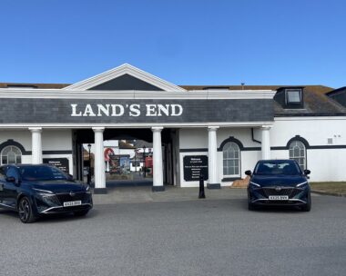 Nissan Qashqai e-POWER drives from Land’s End to John O’Groa