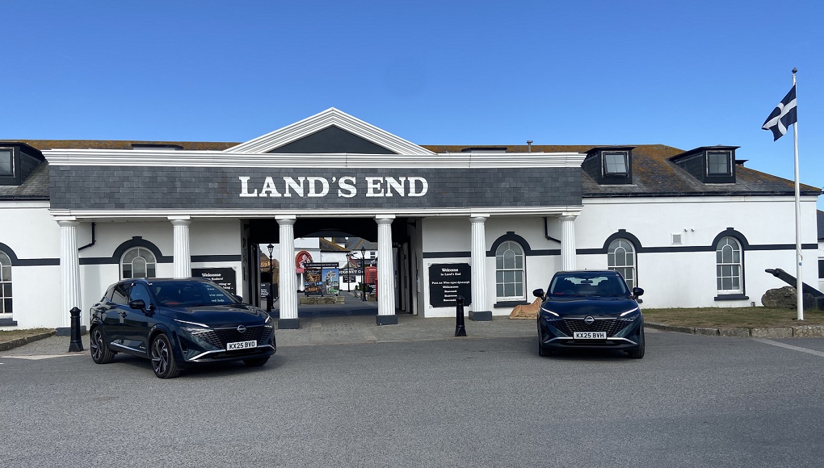 Nissan Qashqai e-POWER drives from Land’s End to John O’Groa