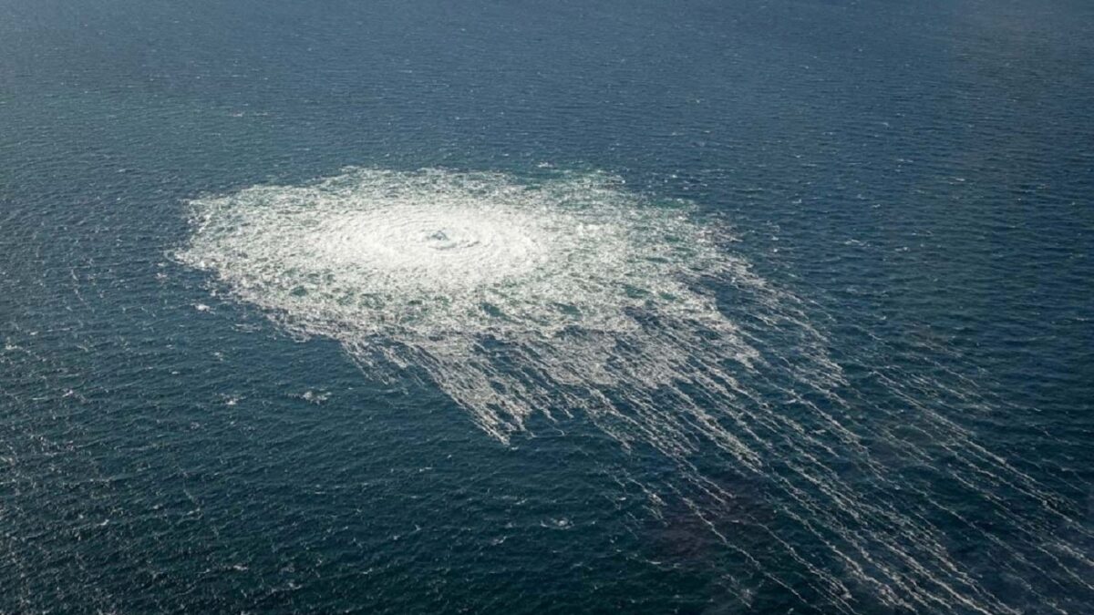 Οι φυσαλίδες αερίου από τη διαρροή του Nord Stream 2 που φτάνουν στην επιφάνεια της Βαλτικής Θάλασσας