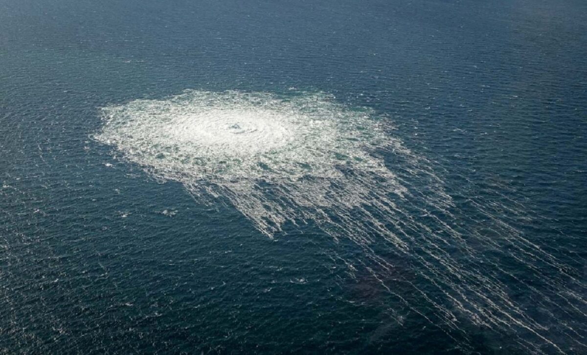 Οι φυσαλίδες αερίου από τη διαρροή του Nord Stream 2 που φτάνουν στην επιφάνεια της Βαλτικής Θάλασσας