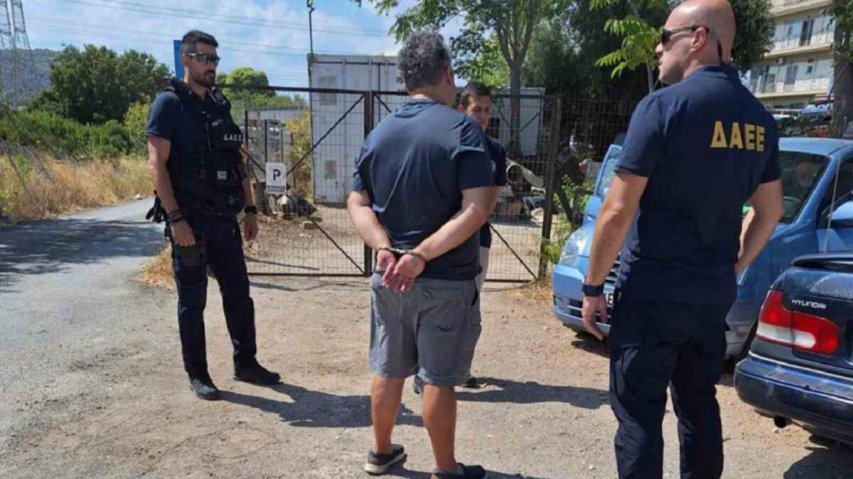 Φωτιές στην Παλλήνη