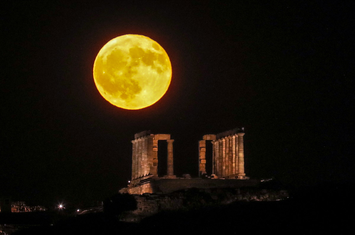 Η Πανσέληνος του Αυγούστου στο Σούνιο