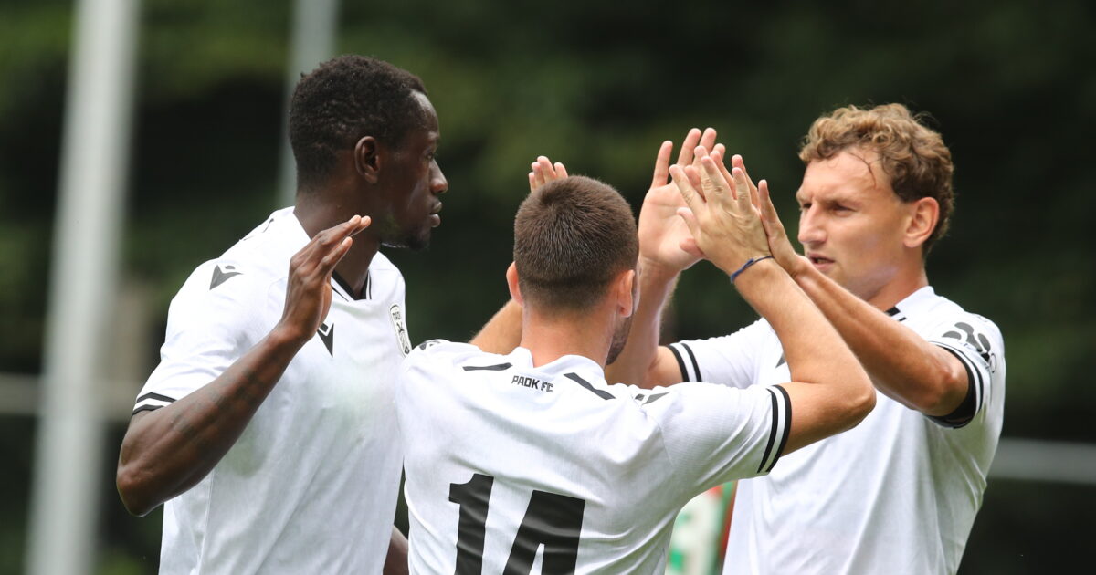 At OPEN PAOK – Wolfsburger