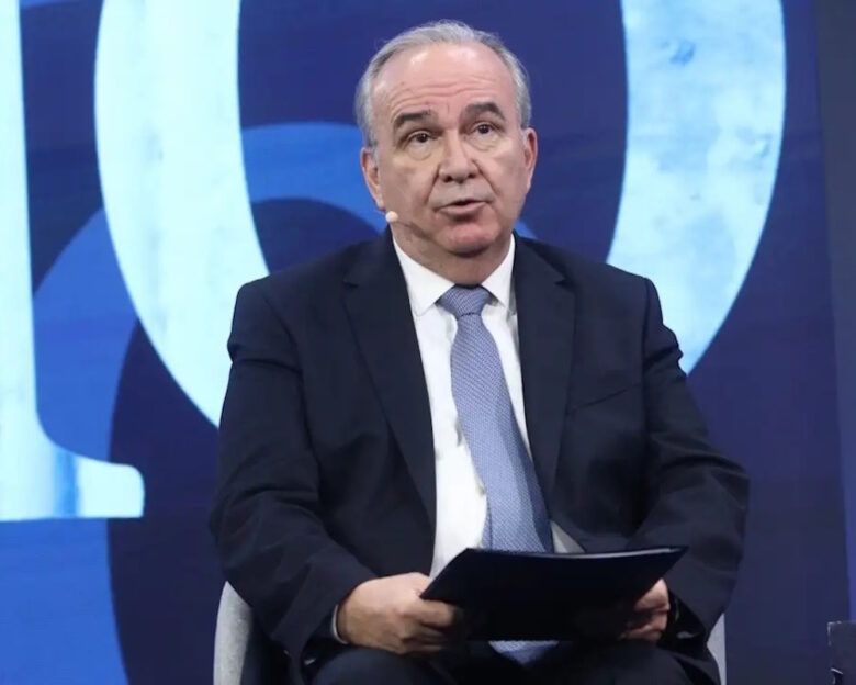 Παπαθανάσης: Αυτοπαραγωγή Ενέργειας με Φωτοβολταϊκά στο Βόιο Κοζάνης – Δίκαιη Αναπτυξιακή Μετάβαση με προϋπολογισμό 7,95 εκατ. ευρώ