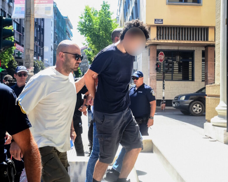 Πάτρα: Νέα προθεσμία πήρε ο 25χρονος που συνελήφθη για τη φωτιά στο Γηροκομειό