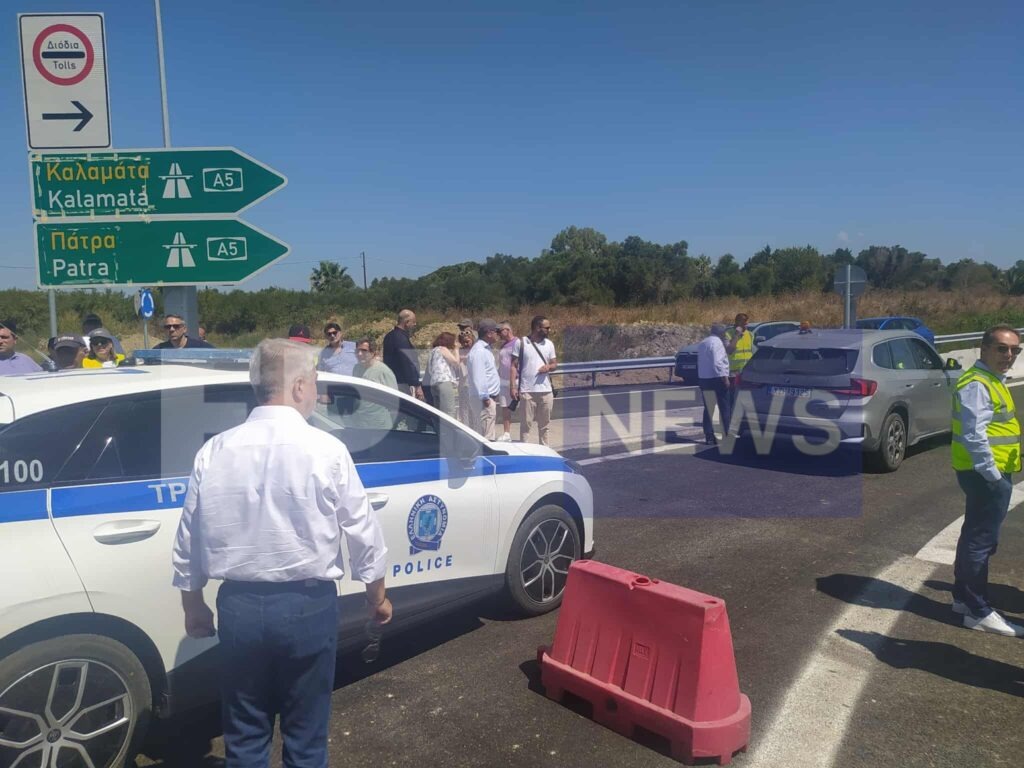 Περιπολικό στην Πατρών Πύργου