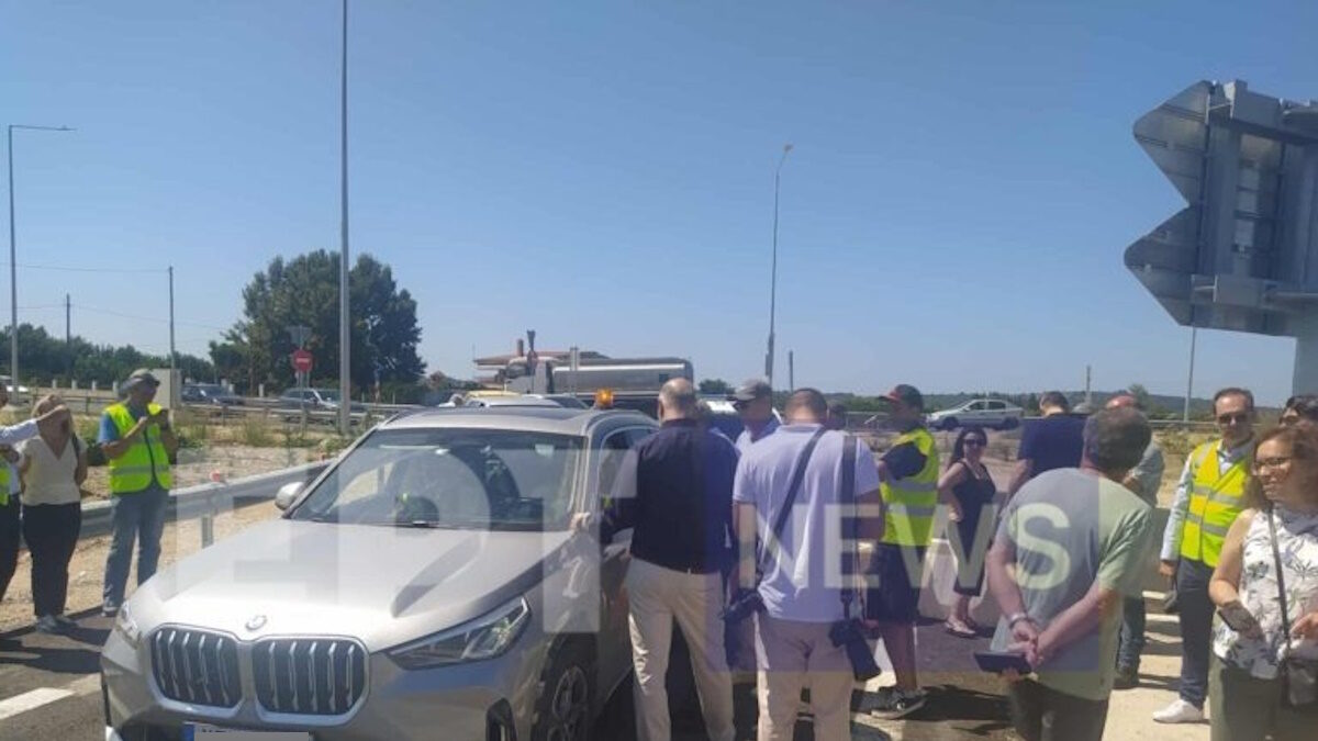 Το πρώτο αυτοκίνητο στην Πατρών - Πύργου