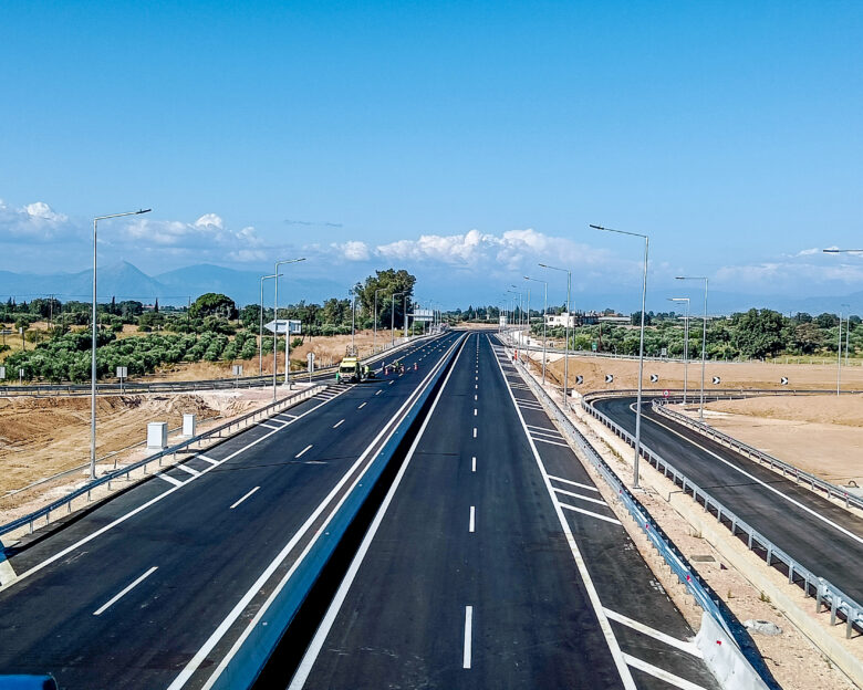 Πατρών – Πύργου: Στην κυκλοφορία το μεσημέρι ο νέος αυτοκινητόδρομος – 2 ώρες και 45 λεπτά η διαδρομή από την Αθήνα