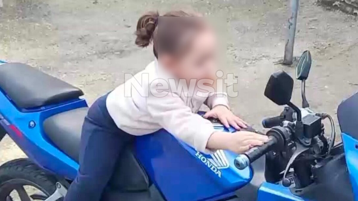 Η τετράχρονη στους Παξούς