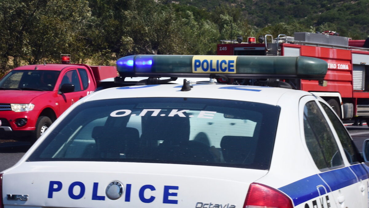Περιπολικό σε σημείο πυρκαγιάς