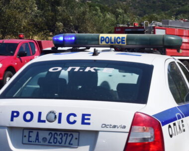 Περιπολικό σε σημείο πυρκαγιάς