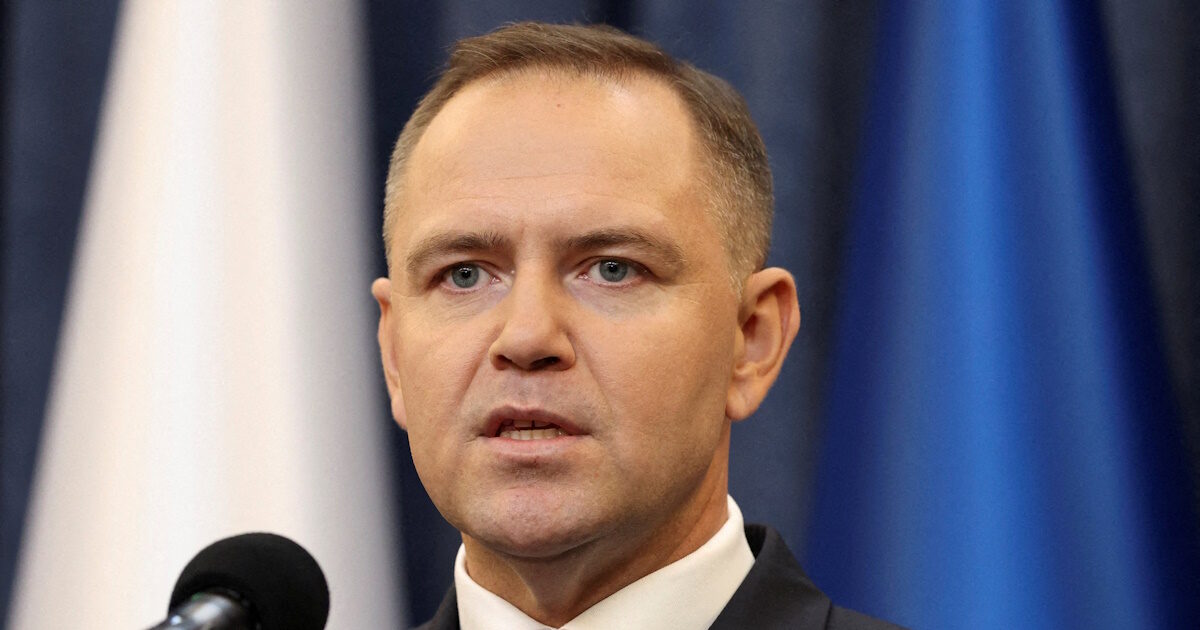 The Polish President wants to reduce childcare and health care allowances in Ukrainian refugees