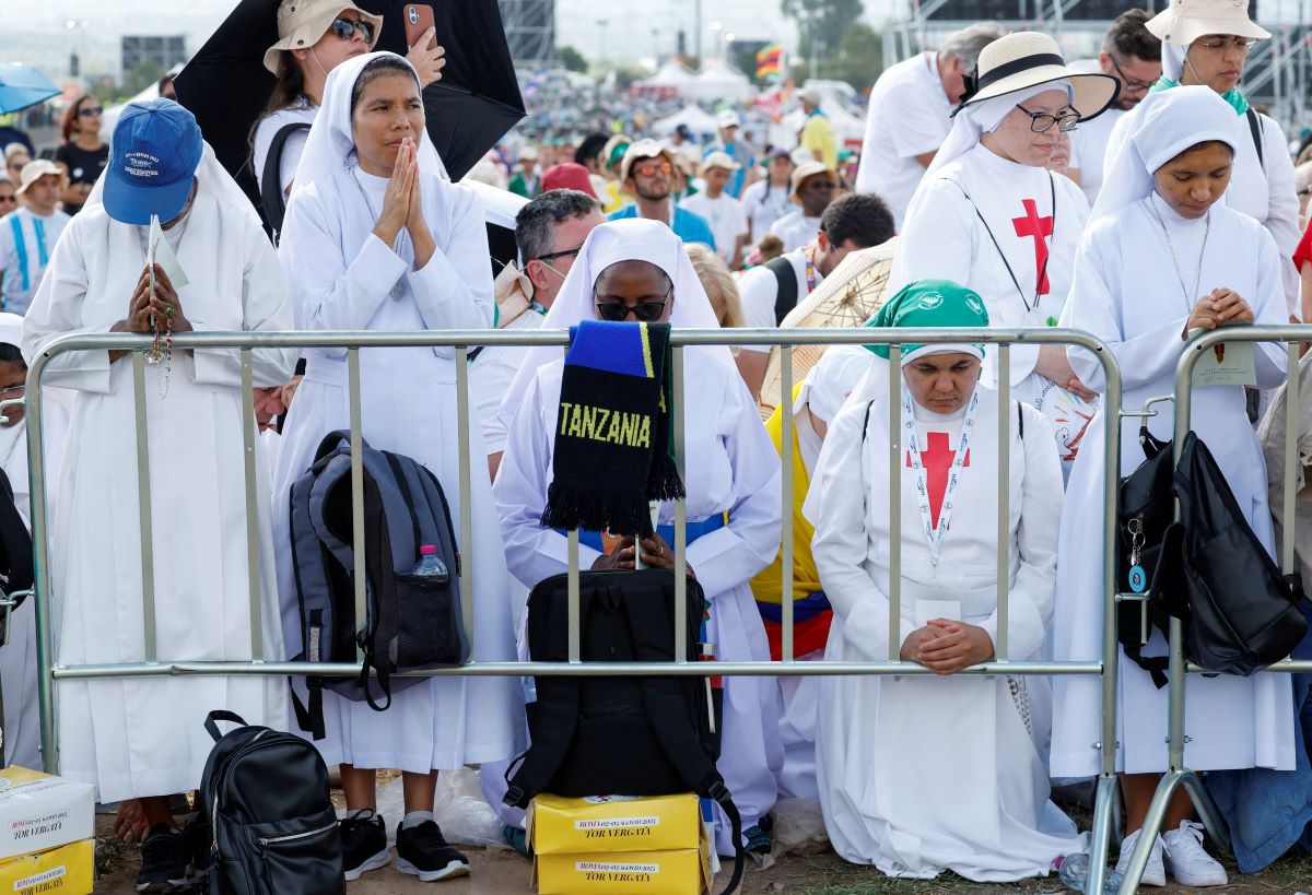 Faithful from all over the world gathered in Rome for the Pope
