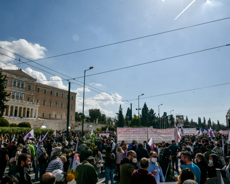 24ωρη απεργία της ΑΔΕΔΥ σήμερα: Πώς θα κινηθούν Μετρό και λεωφορεία – Συγκέντρωση διαμαρτυρίας στο Σύνταγμα