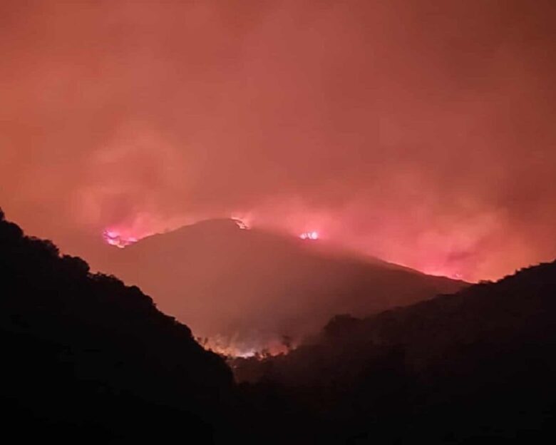 Φωτιά στην Πρέβεζα: Εκκενώθηκε η δομή φιλοξενίας αιτούντων άσυλο στη Φιλιππιάδα